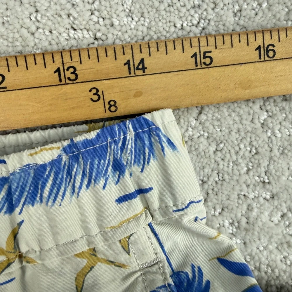 Patagonia Barely Baggies Shorts‎ Womens Small White Floral 2.5